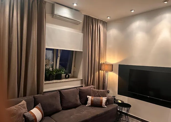 Aurora Apartment